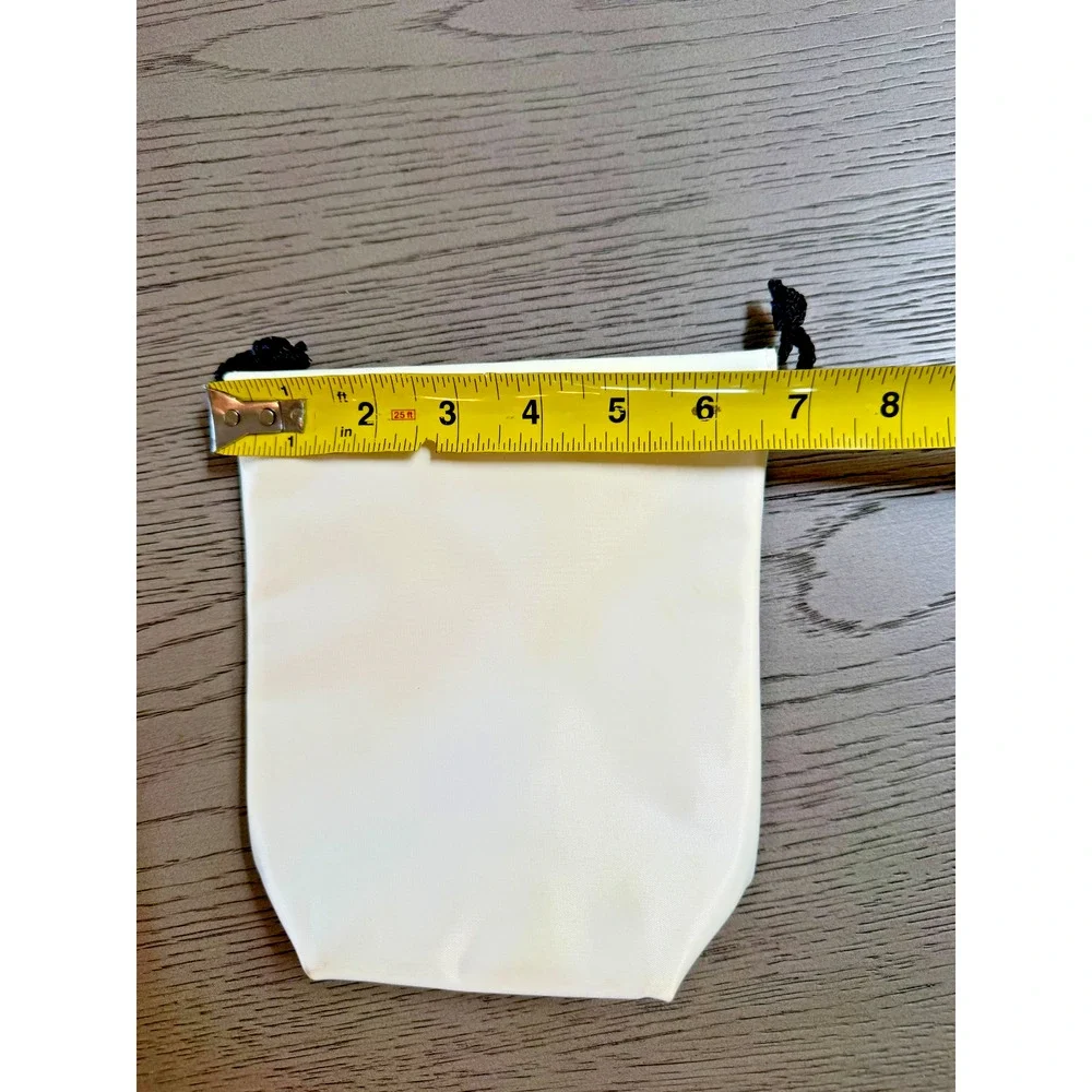 CHANEL Beauté White Drawstring Cosmetic Pouch Dust Bag 7” Beauty GWP